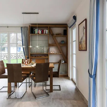 Ferienhaus, Ferienhaus