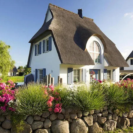 Ferienhaus, *